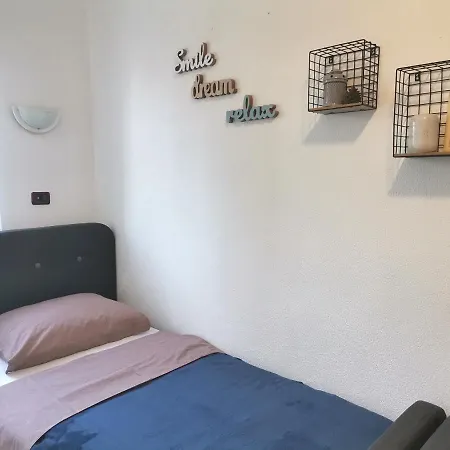 Renato Apartment Basanija